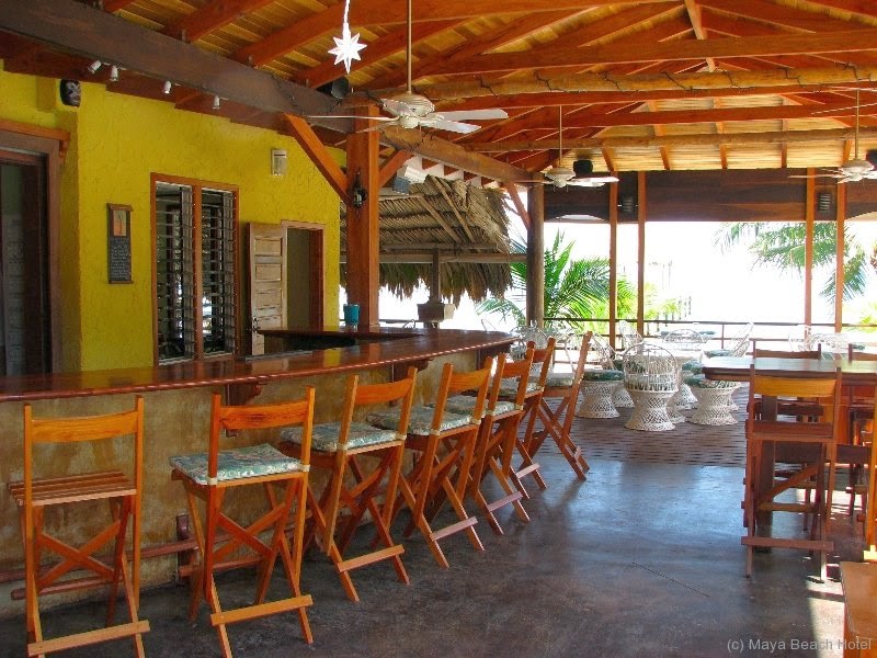 Remaxvipbelize - Caribbean Beach Cabanas