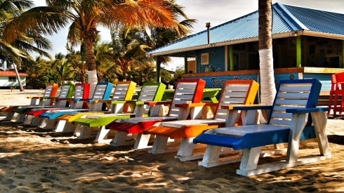 Remaxvipbelize: Beach sitting Area