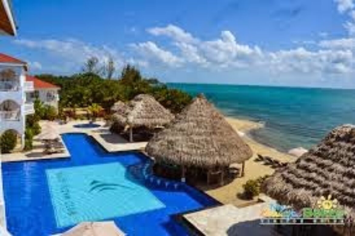 Remaxvipbelize: Belize Island resort view