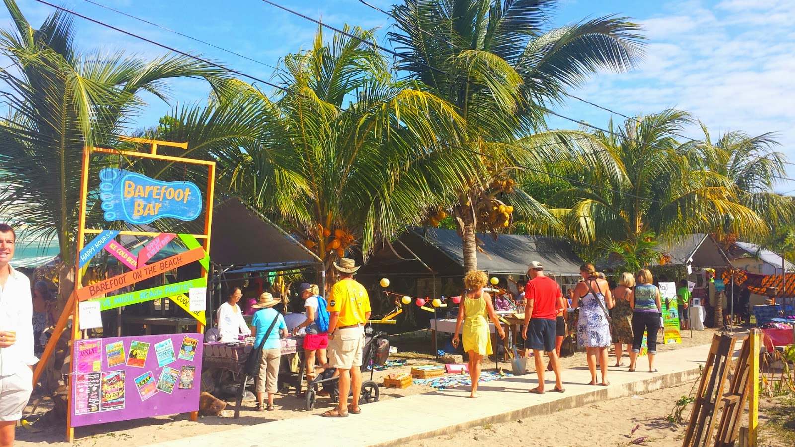 Remax Vip Belize : Placencia Sidewalk Arts Festival
