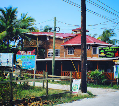 Remax Vip Belize : Free/fun stuff to get before