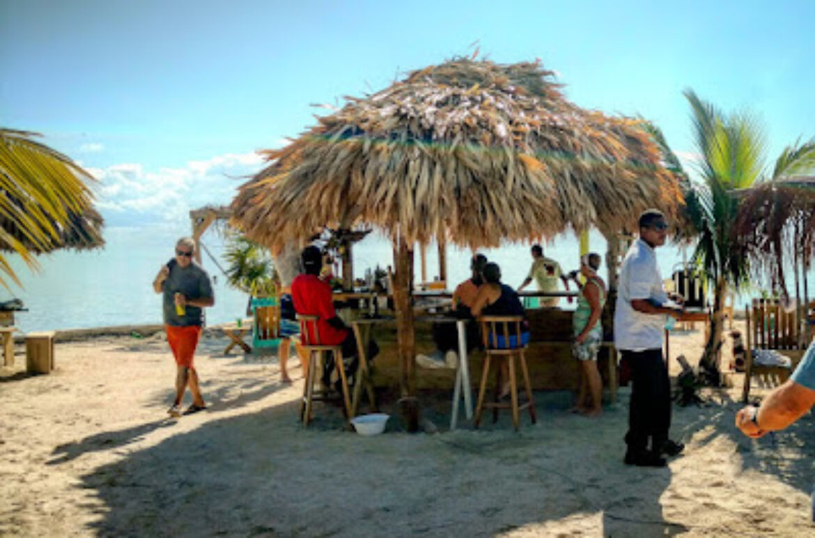 Remaxvipbelize : Beach Restaurant