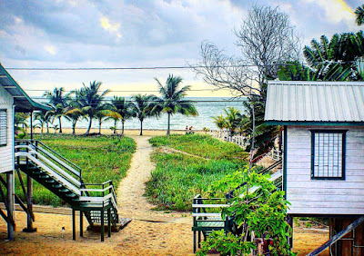 Remax Vip Belize: Best of Belize pictures