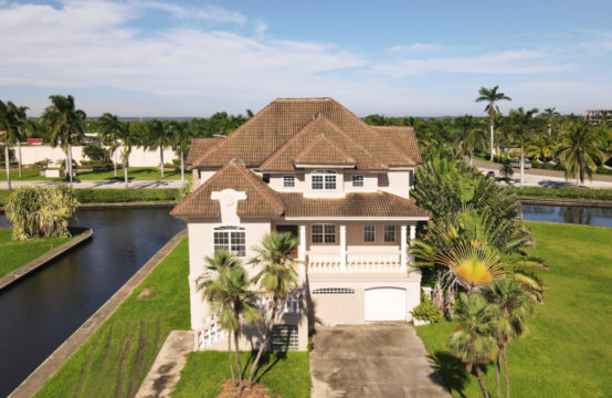 Stunning One of a Kind Water Front Home in Placencia Residences
