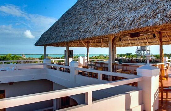 Remax Vip Belize: orchid bay hotel for sale
