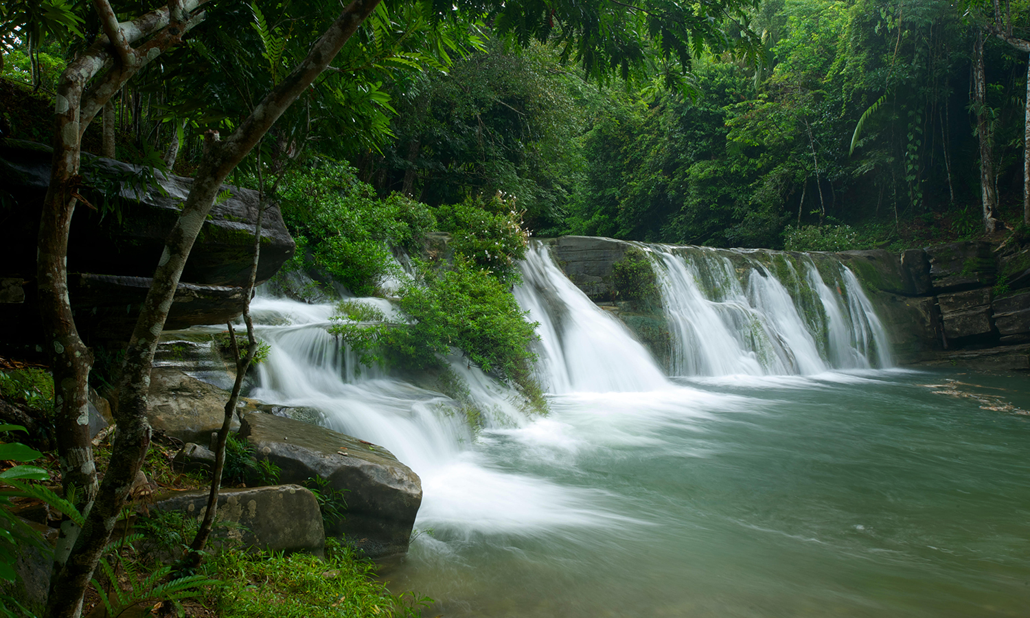 Land for sale in Belize — Waterfalls are a distinct feature of some lots located in Cayo and Stann Creek.