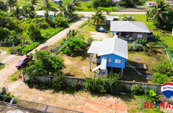 Belize land and home for sale in Independence